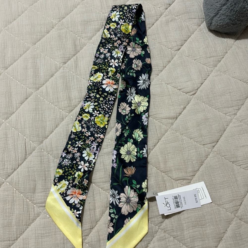 Loft Scarf
